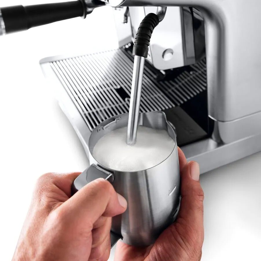 Delonghi - La Specialista Maestro (EC9665M) - Café Liégeois